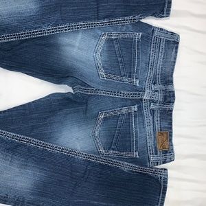 Buckle Sabrina Jeans Size 28L